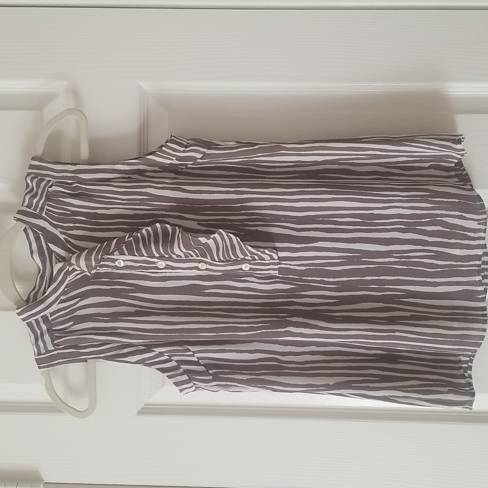 Sleeveless Blouse